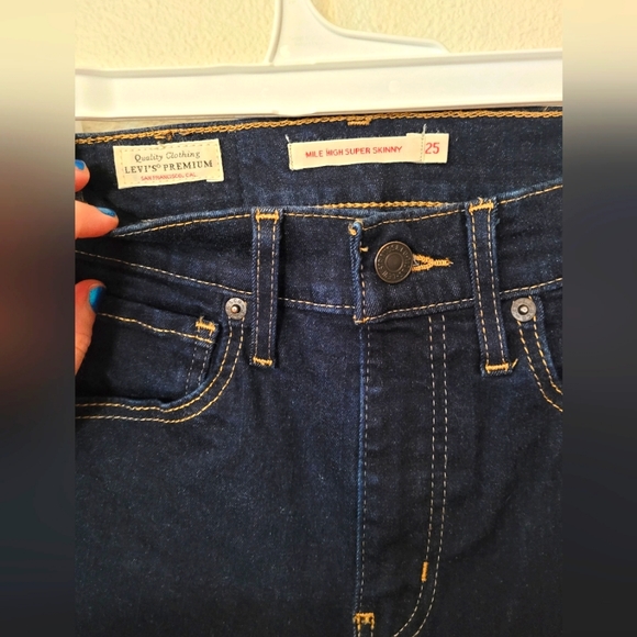 Levi's Premium Mile High Super Skinny Size 25 L32 Pants - Picture 2 of 4